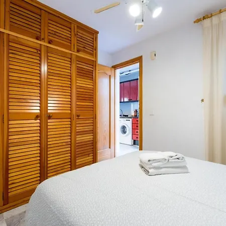 Apartamento Ana La Carihuela Apartment *